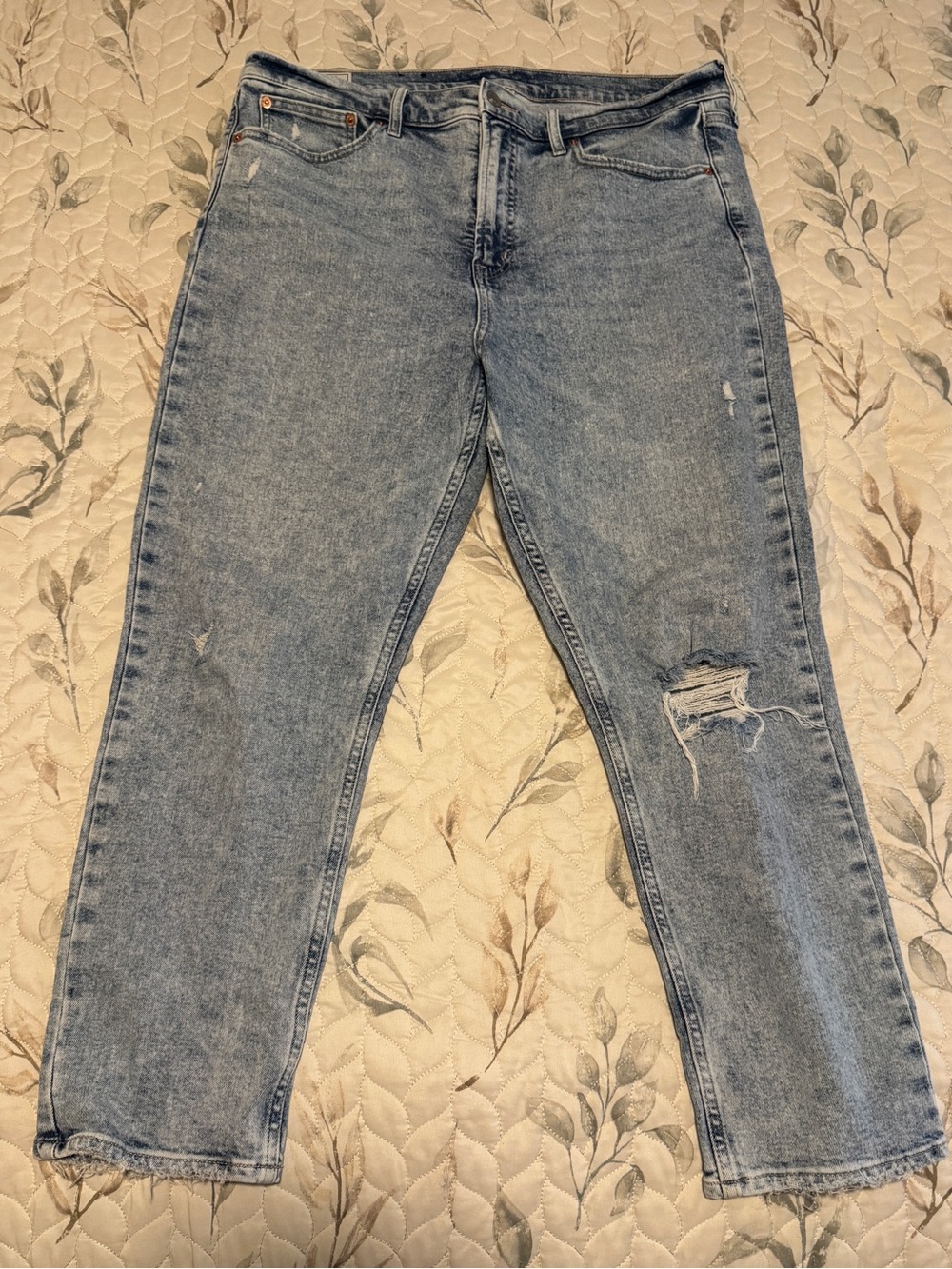 GAP Light Blue High-Rise Distressed Women's Jeans